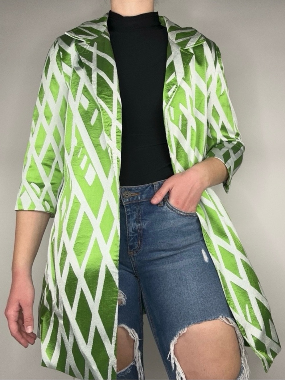 The Look Open Front Women's XXL Lime Green & White Mid Sleeve Coat